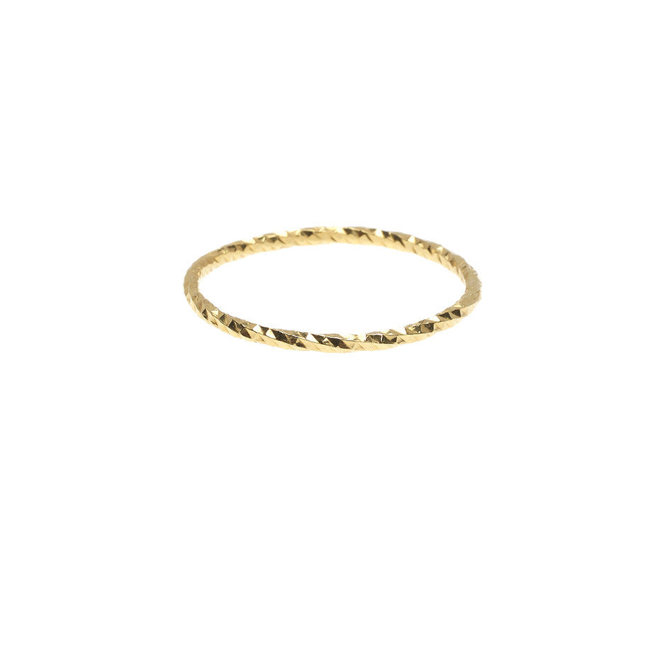 Sparkling Band ring in gold, fashioned from our signature diamond cut textured wire.