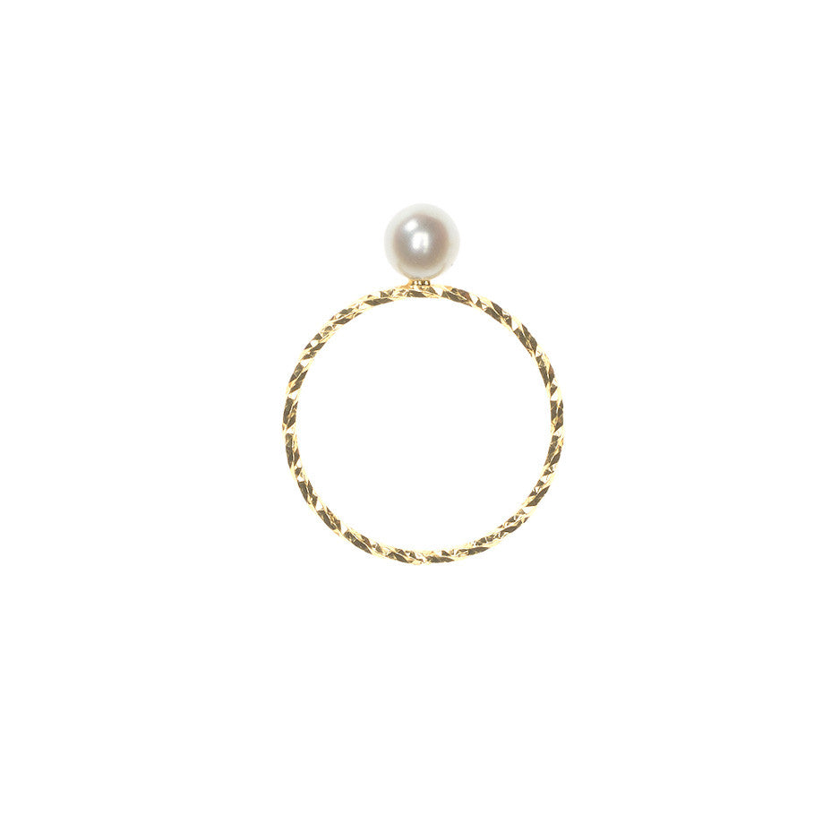 Large Lunar Pearl Sparkling Band ring in gold, featuring a large Akoya pearl. Side view.
