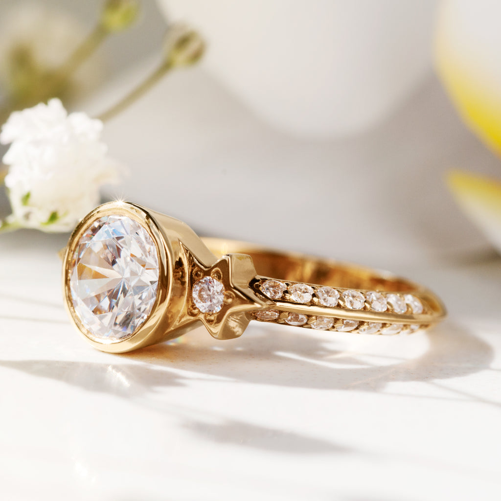Nova Luna White Diamond Engagement Ring
