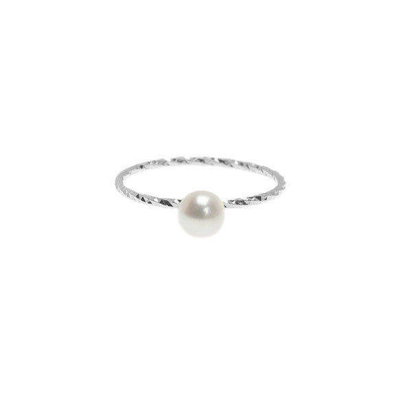Large Lunar Pearl Sparkling Band ring in silver, featuring a large Akoya pearl.