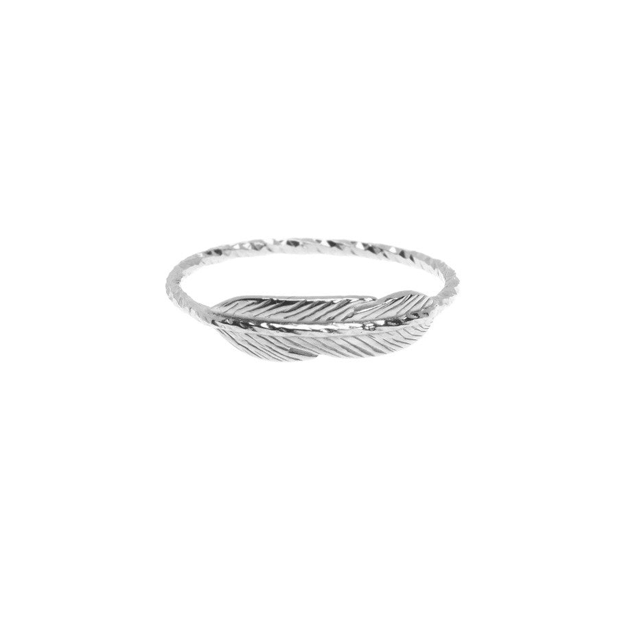 Take Flight Feather ring in silver.